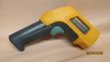 Used Fluke 566 ir digital display infrared thermometer working