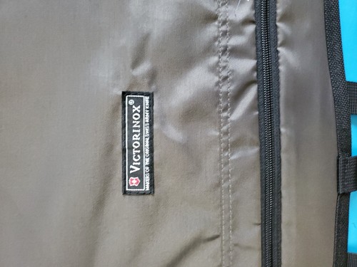 Victorinox Travel Garment Bag Red Missing Shoulder Strap - Picture 4 of 5