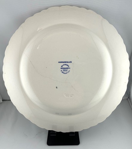 Wedgwood Ranunculus Blue Shell Edge collection - 3 plates. - Picture 5 of 7
