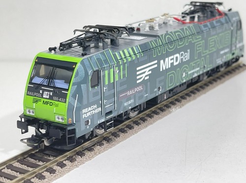 Piko Eurotrain H0 71330 E-Lok BR 186 MFD Ep.VI DCC mit Sound NEU & OVP - Picture 2 of 5