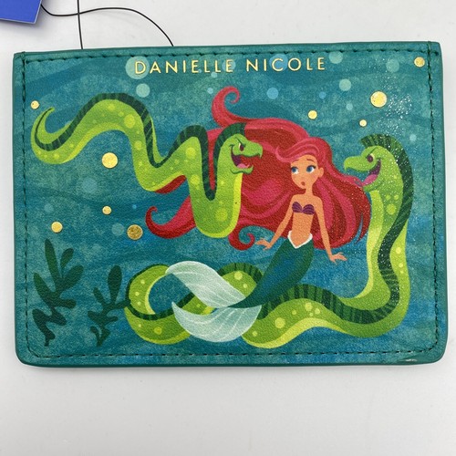 Billetera Danielle Nicole Disney Pequeña Sirenita Ariel Firma y Anguilas Portatarjetas - Imagen 2 de 6