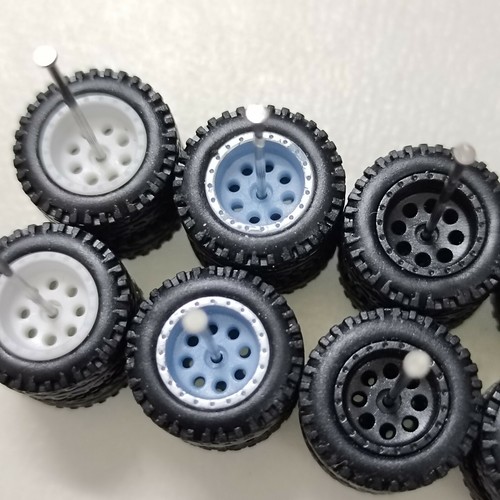 HEISSRÄDER OFFROAD R/R GUMMI REIFEN 5 SÄTZE 1/64 GRÖSSE 14MM - Bild 3 von 3