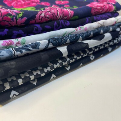 Durchsichtiges Chiffon Krepp Tier/Blumenmuster Kleid/Shirt/Drapieren Stoff Material 44''