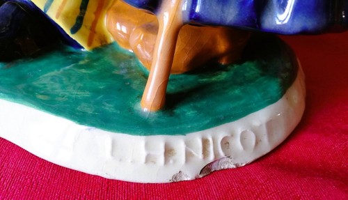 Quimper earthenware "Les trois gossipes" - Picture 10 of 16