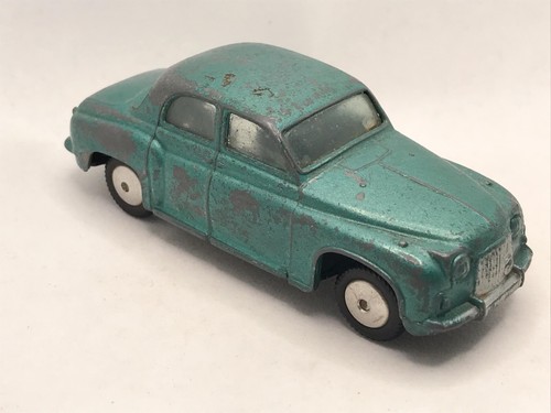 CORGI TOYS 204M ROVER 90 DIECAST MODEL CAR MECHANICAL TYPE 1956 METALLIC GREEN - Picture 4 of 5