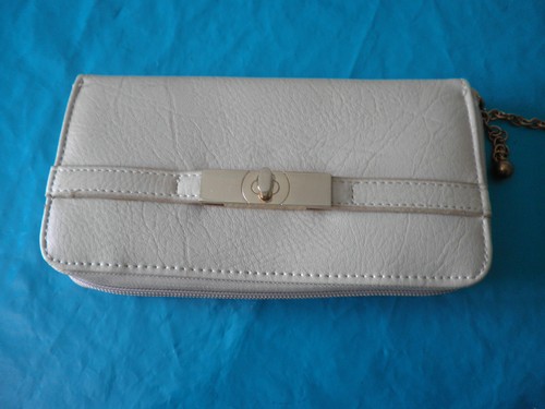 Geldtasche beige 19/11 mit Reißverschluß