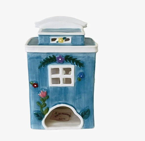 Blue Sky Clayworks Hello Kitty Candle House - Thumbnail 3