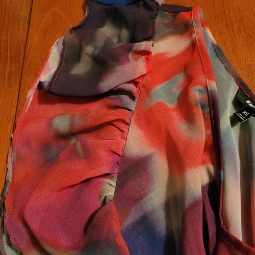 Express NWOT Multi-Color Floral Sheer Ruffle Sleeves V Neck Sleeveless Blouse XS - Picture 9 of 11