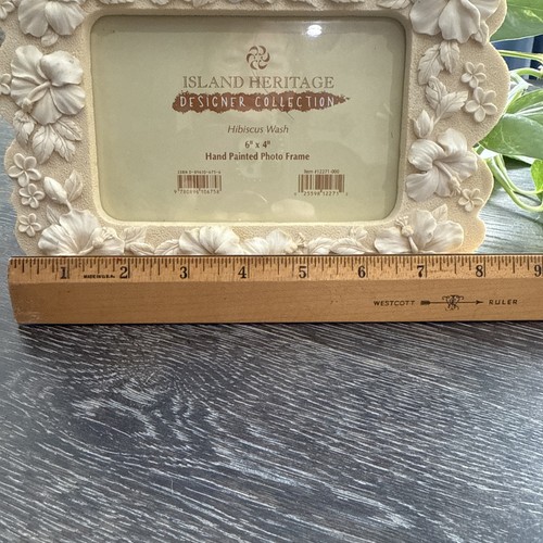 Cornice portafoto Island Heritage Designer Collection Hibiscus Wash 6" x 4" - Foto 4 di 6