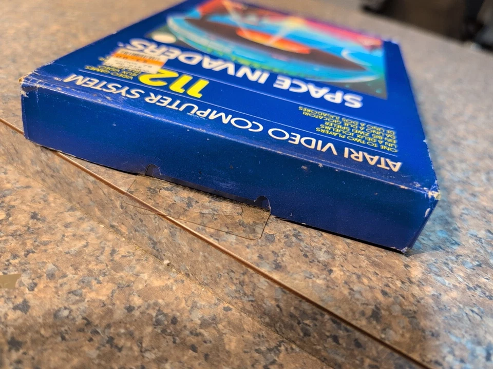 Atari 2600 Space Invaders New in Box NOS Blue NIB - Image 4 of 4