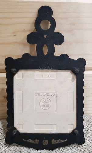Vintage Suzy's Zoo Ceramic Tile With Cast iron Trivet - Picture 2 of 3