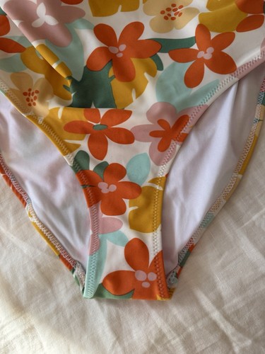 Zara Girl White Floral Print One Piece Swimsuit Bathing Suit 13-14Y Worn 1X - Picture 8 of 8
