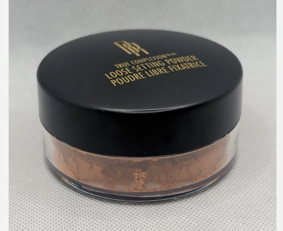 Пудра рассыпчатая Black Radiance True Complexion 8038 для медового месяца 0,70 унции/20 г - Изображение 3 из 3