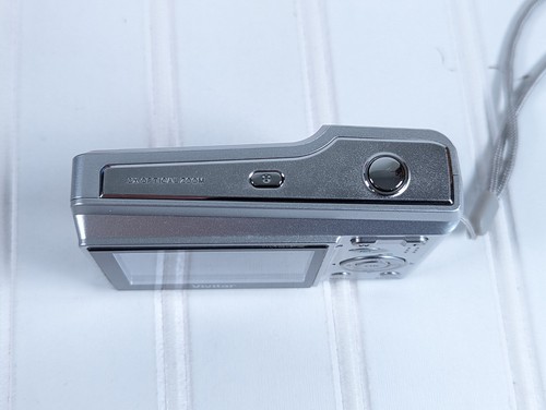 Vivitar Vivicam 7340 7.0 Megapixel Camera Tested Working Free Shipping - Picture 5 of 8