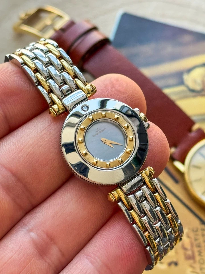 Jaeger-Lecoultre Ref.441.5.01 Rendez-Vous 1P Diamante Oro Bisel Cuarzo Esfera MOP Foto 2 de 4