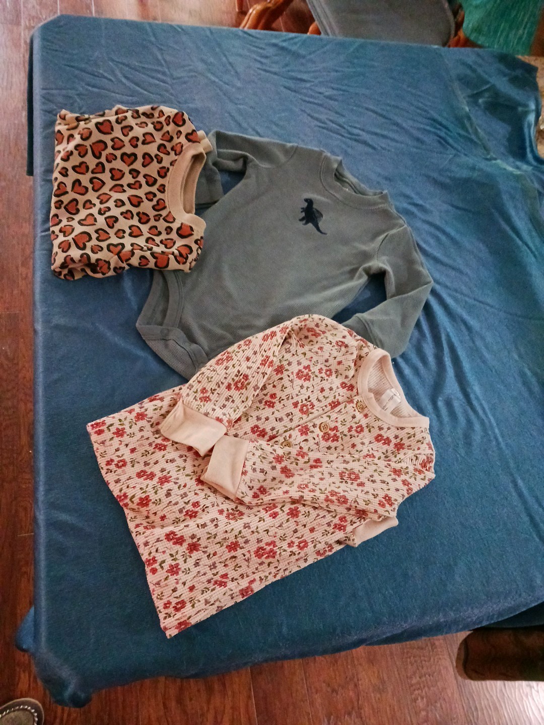 Picture 4 of 5