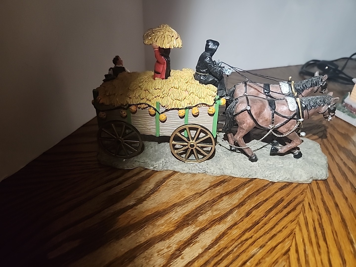 Picture 4 of 7