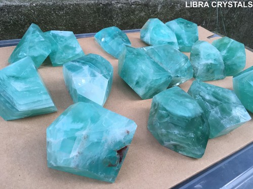 Natural Green Fluorite Freeform Crystal Meditation Stone 238g 1pc - Picture 7 of 7