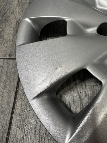 09-12 Toyota Yaris Sedan Hatchback 15” Hubcap Wheel Cover 42602-52400 Repaired - Picture 4 of 11