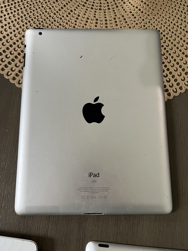 3 iPads for parts lot - Bild 5 von 6