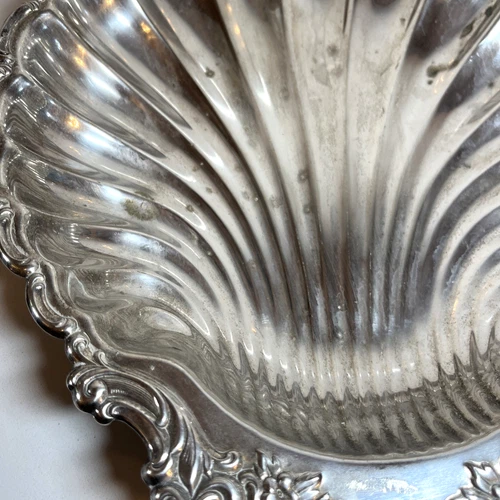 Vtg Silver Plate Clam Shell Serving Platter Bowl Tray 14"× 11.5" Elegant Florals