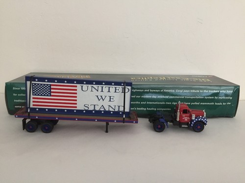 Corgi US52312 Mack B Traile with Sign Load - Patriot City "United We Stand" NIB! - Picture 7 of 7
