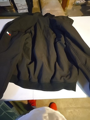 Tommy Hilfiger Men Black 3 Layer Fabric Fur Lined Jacket Water Resistance Size M - Picture 12 of 12