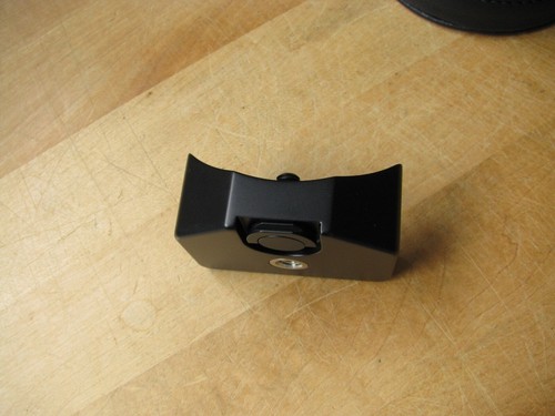 Leica Tripod Holder Foot for Leica 75mm Noctilux-M f/1.25 Lens + Case **USA** - Picture 12 of 22