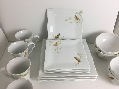 Vintage 222 FIFTH “Chintz Birds” 16 Piece Porcelain Dinnerware Service For 4 - Picture 3 of 10