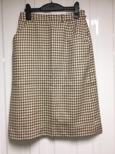 CACHAREL Vintage women's Herringbone Check Skirt Knee Length Size 40 Uk 8 - Picture 2 of 9