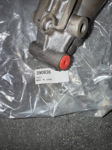 Brake Master Cylinder-Bosch MC390836 fits 01-03 Toyota Highlander MCA630145 - Picture 3 of 12