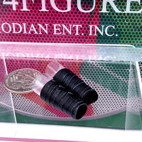 Hot Toys MMS483 Gamora GOTG Avengers 1/6 action Figure's 2 Wrist Guards Only  - Picture 2 of 3