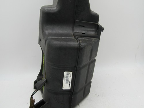 Conjunto de subaltavoces traseros Cadillac SRX 2004-2009 BOSE FABRICANTE DE EQUIPOS ORIGINALES 25718355 - Imagen 4 de 6