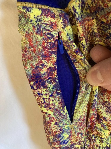 Lululemon SeaWheeze Women 2019 Hotty Hot Short 2.5” Woodland Sprint, Size 8 EUC - Picture 5 of 7