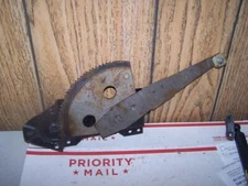 80-89 TOWN CAR 79-91 CROWN VIC RIGHT PASSENGER REAR DOOR POWER WINDOW REGULATOR