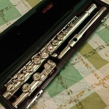 YAMAHA Flute YFL-63 All Silver Handmade Flute Used with Case