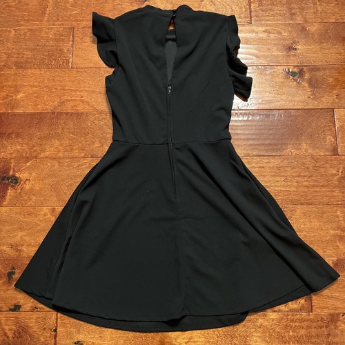 High Neck Ruffle Sleeve Flare Pockets S Dress NWT $56 Black Francesca's Boutique - Picture 5 of 9