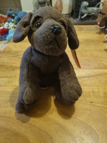 Russ Brown Dog Fudge mit Etikett