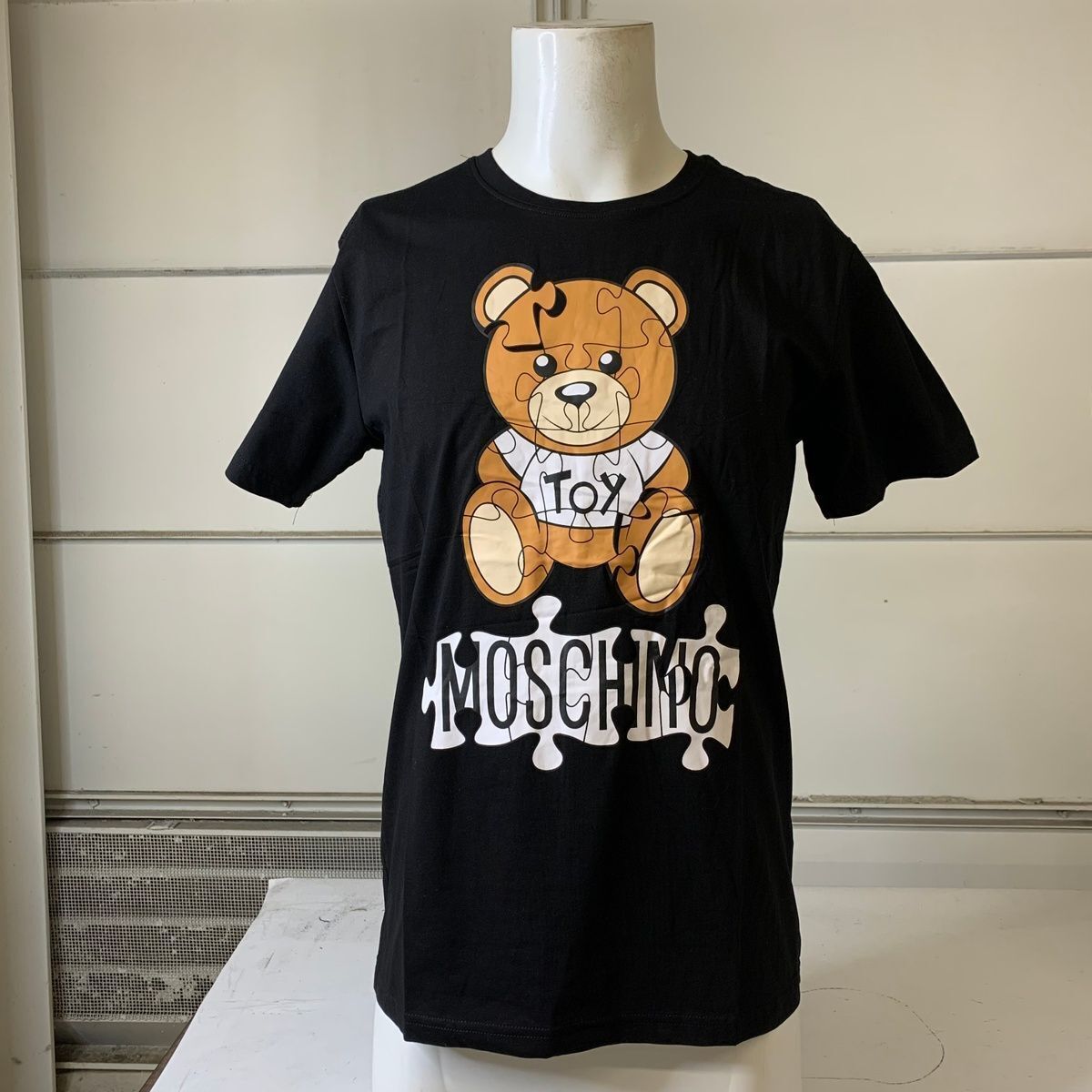 MOSCHINO Puzzle Bear Cotton T-Shirt Unisex Size M Black MOSCHINO Puzzle Bear Cotton T-Shirt Unisex Size M Black