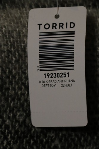 Women's Torrid Black Gradiant Ruana Shawl Kimono Wrap One Size NWT - Picture 3 of 3