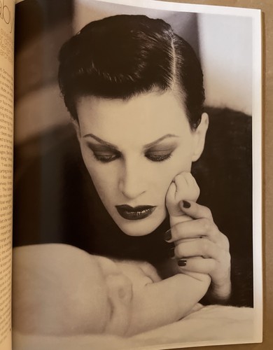 Harper’s Bazaar Magazin November 1994 Nadja Auermann Kristen McMenamy - Bild 6 von 7