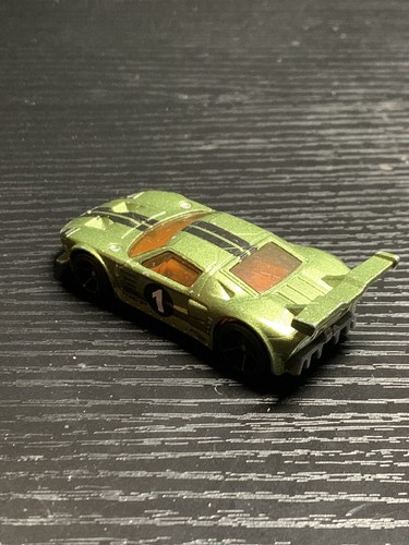 Hot Wheels Ford GT LM Green 1:64 Diecast Supercar Race Car Mattel 2015 DHR78 - Picture 3 of 9