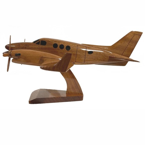Beechcraft King Air 90 turbohélices de negocios privados modelo de escritorio de madera - Imagen 3 de 5