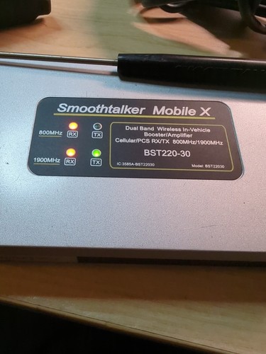 Amplificateur mobile SmoothTalker Cellular Booster double bande X 30 dB BST220-30