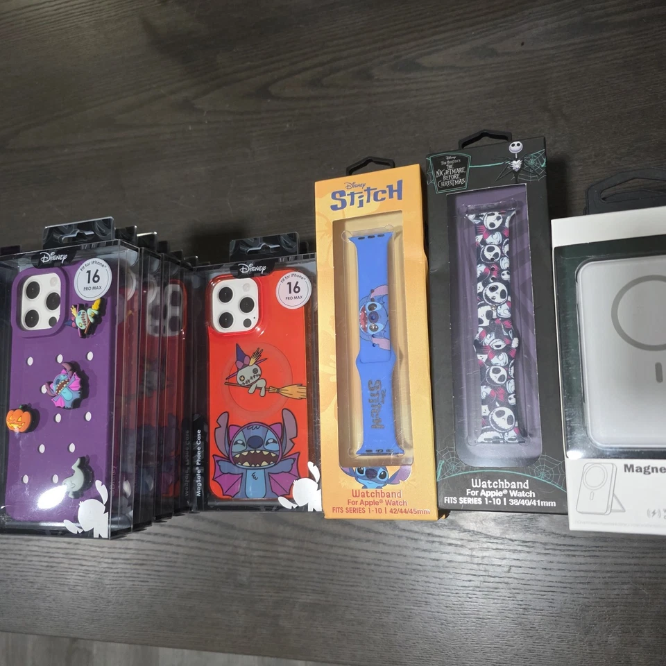 Lot of 78 Pieces! (iPhone Cases, Magnetic Batteries, Watchband for Apple Watch) - Image 4 of 4