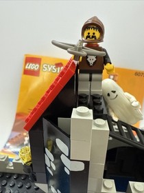 Lego Castle 6075 Wolfpack Tower - Complete 100% W Instructions