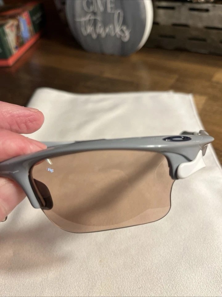 GAFAS DE SOL OAKLEY FAST JACKET RARAS Marcos antiniebla grises con lentes VR50 Iridio XL Foto 2 de 4