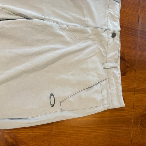 Oakley Mens Pants 38x32 Gray Casual Travel Golf Athletic Lightweight - Picture 2 of 11