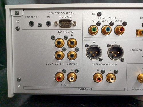 ESOTERIC DV-60 SACD/CD/DVD Universal Player mit Kabelfernbedienung getestet gebraucht Japan - Bild 9 von 16