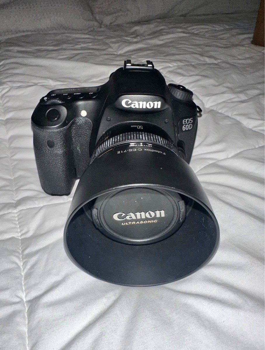 Canon 60D w/ 50mm F1.4 Lens | eBay